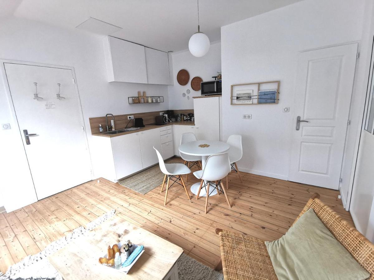 Ferienwohnung Le Repaire Du Cap-Hornier Rezé Exterior foto